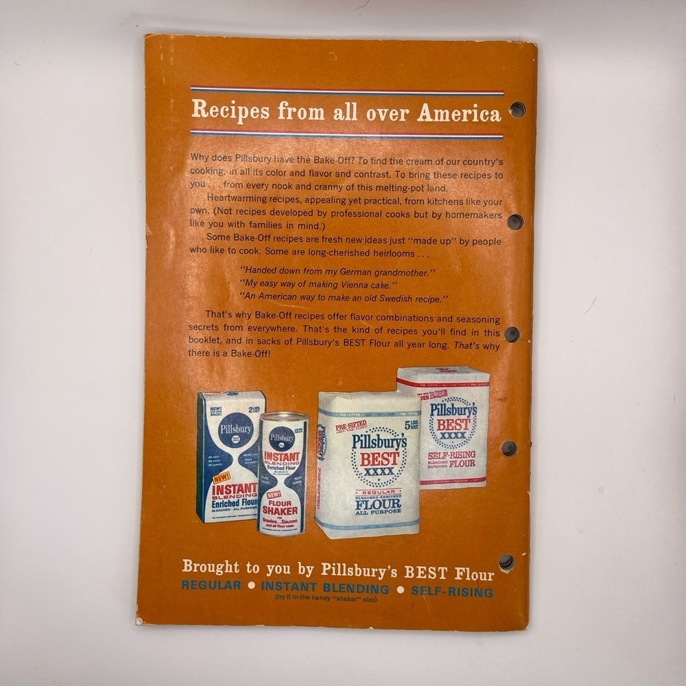 100 New Bake Off Recipes Vintage Grand National Pillsbury 1965 USA Winners - Picture 2 of 12